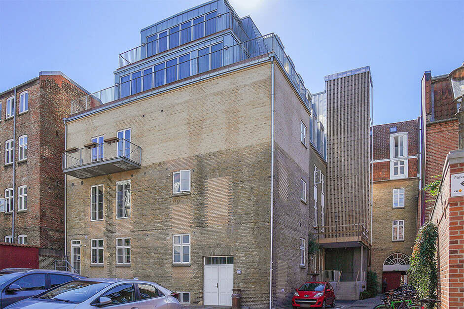 Baghuset med nye tagetager